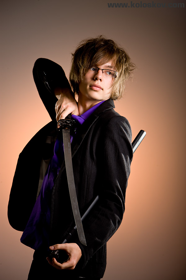teenages-with-sword Teenager with sword